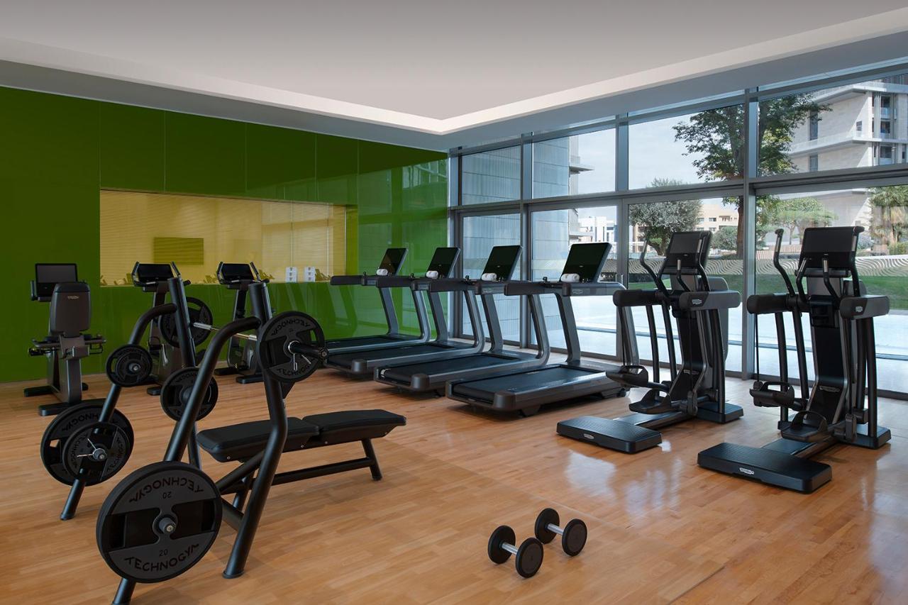 Banyan Tree Doha At La Cigale Mushaireb المظهر الخارجي الصورة The gym at the hotel