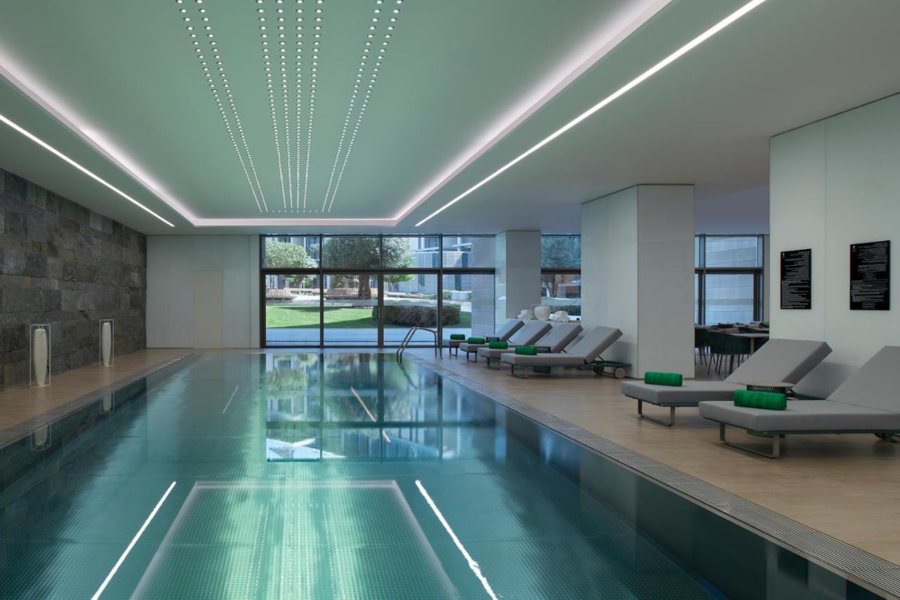 Banyan Tree Doha At La Cigale Mushaireb المظهر الخارجي الصورة The swimming pool at the hotel